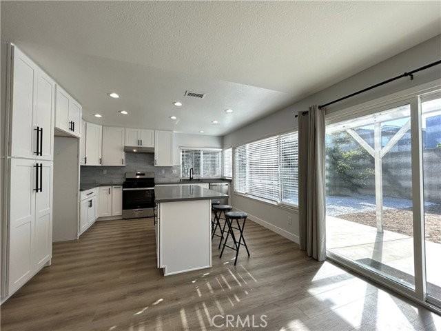 3475 Fuchsia St - Photo 4 of 8
