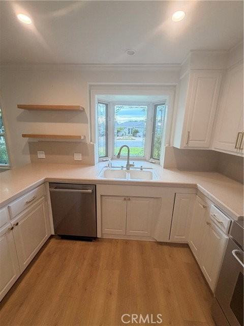 12772 Elizabeth Way - Photo 3 of 8