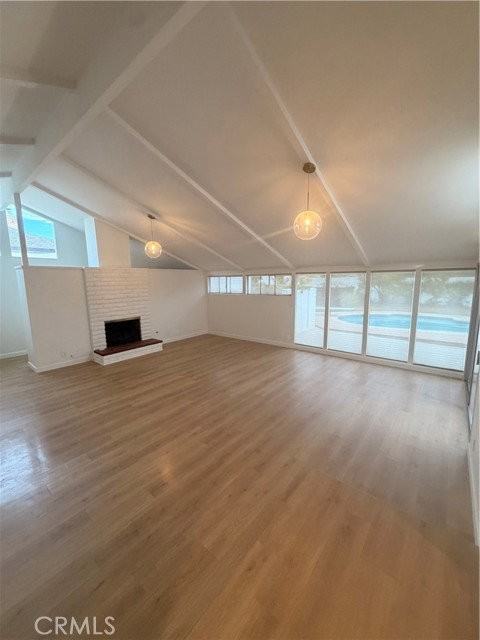 12772 Elizabeth Way - Photo 6 of 8