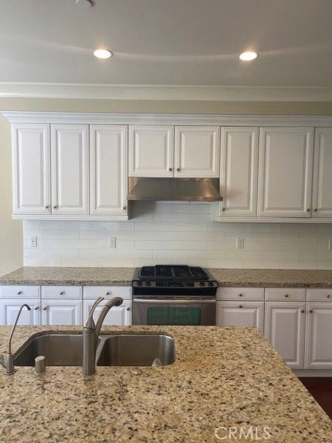 70 Devonshire - Photo 3 of 8