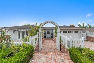 4 S Stonington Rd - Photo 1 of 1