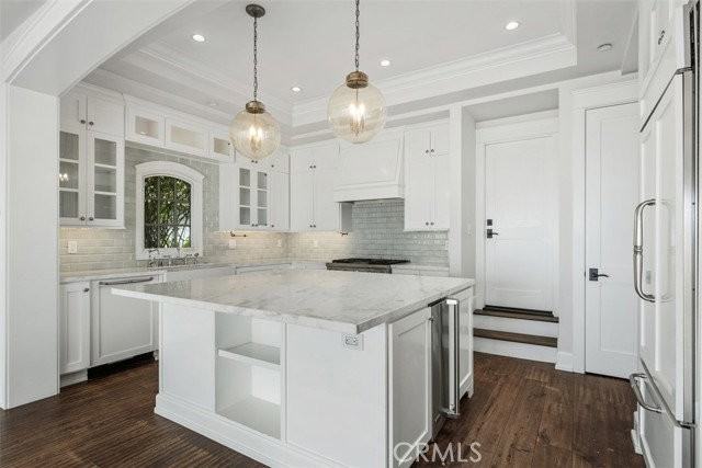 4 S Stonington Rd - Photo 4 of 8