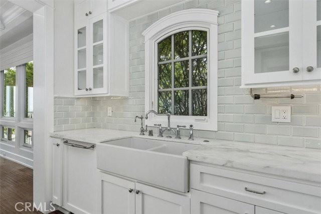 4 S Stonington Rd - Photo 6 of 8