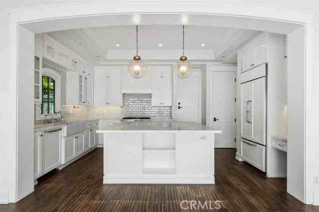 4 S Stonington Rd - Photo 7 of 8