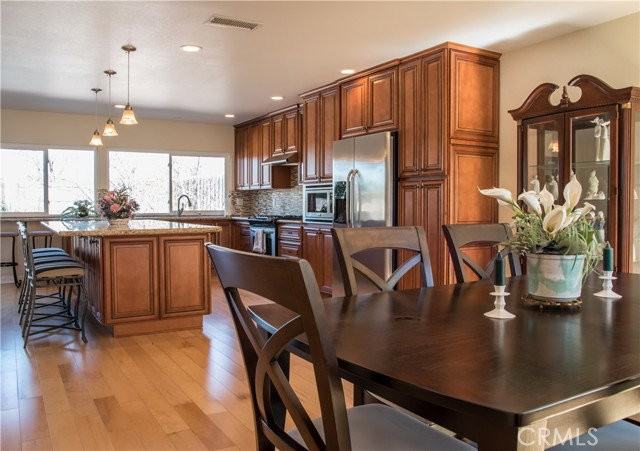 6017 E La Paz Way - Photo 6 of 8
