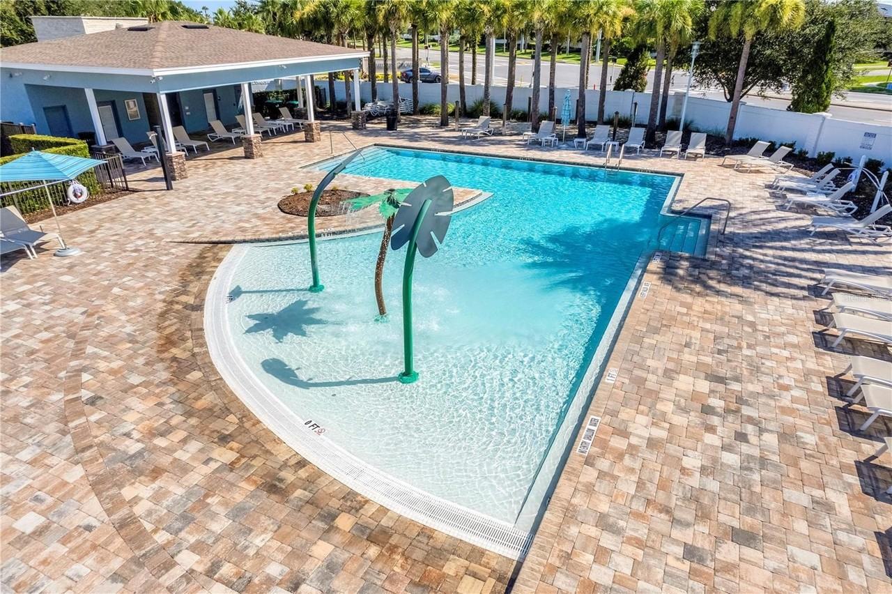 9212 Hanging Vine Ct #1 - Photo 3 of 42