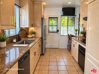1701 N Buena Vista St - Photo 5 of 6
