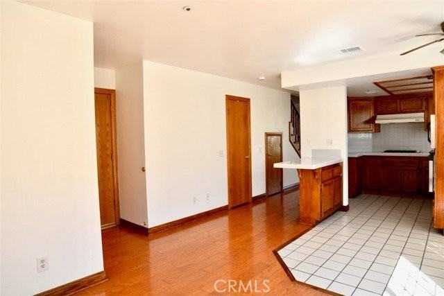 748 W Naomi Ave #A - Photo 4 of 8