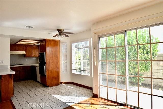 748 W Naomi Ave #A - Photo 5 of 8