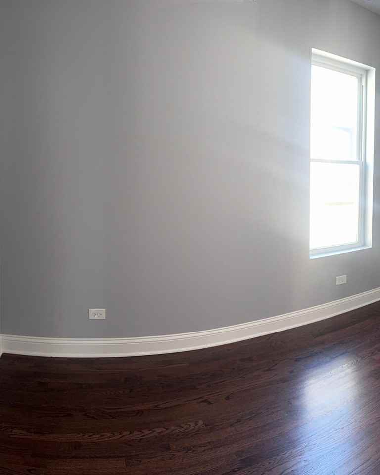 2427 N Lowell Ave - Photo 7 of 8