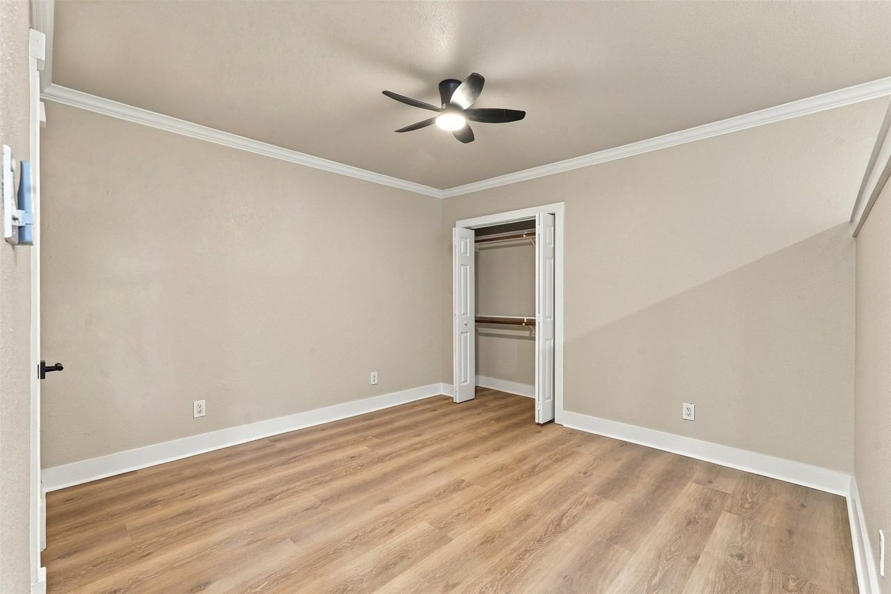1204 Cordell St - Photo 6 of 9