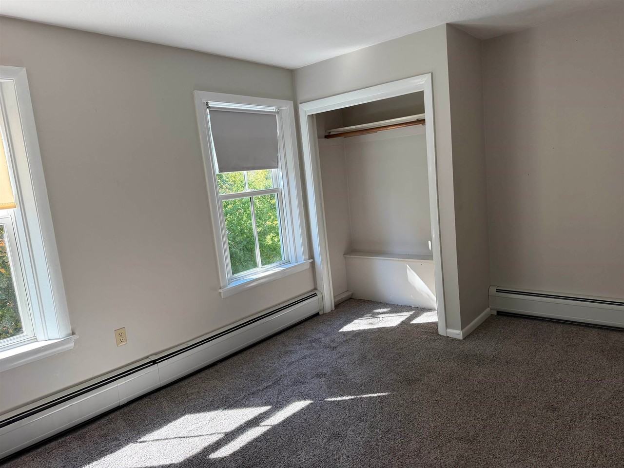 2233 Pucker St - Photo 5 of 6
