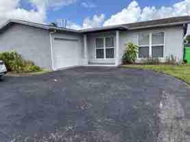 11421 Nw 39th Pl - Photo 1 of 1