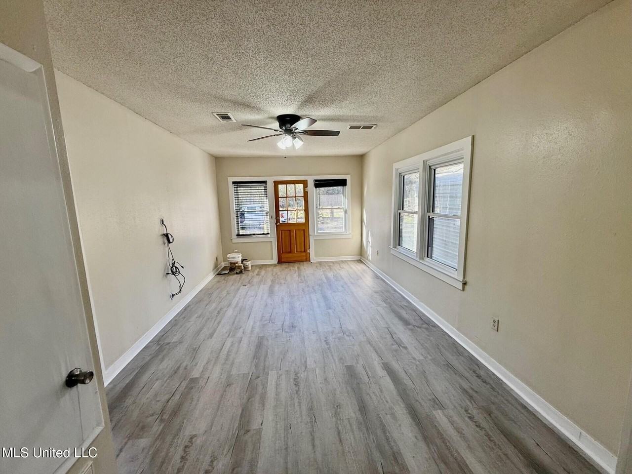 13651 E Wortham Rd - Photo 6 of 28