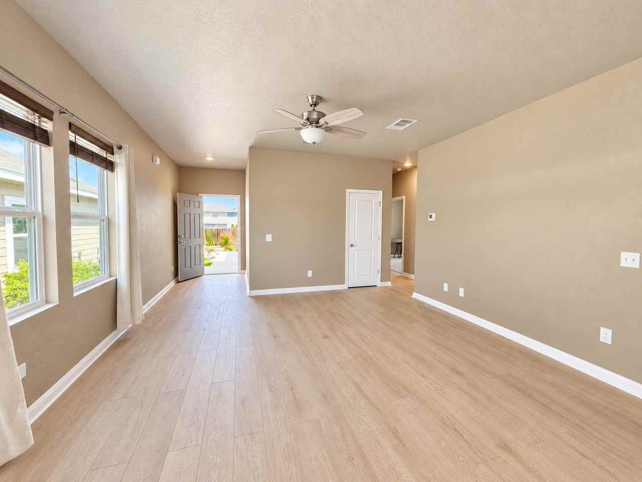 17821 Shafer Dr - Photo 7 of 27