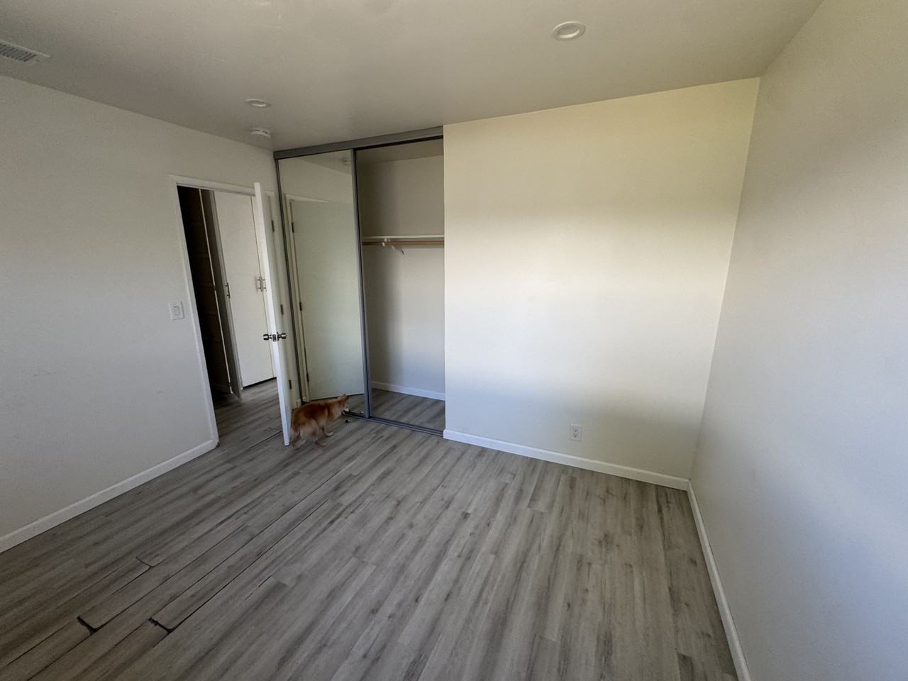 572 N 17th St #572 - Photo 4 of 18