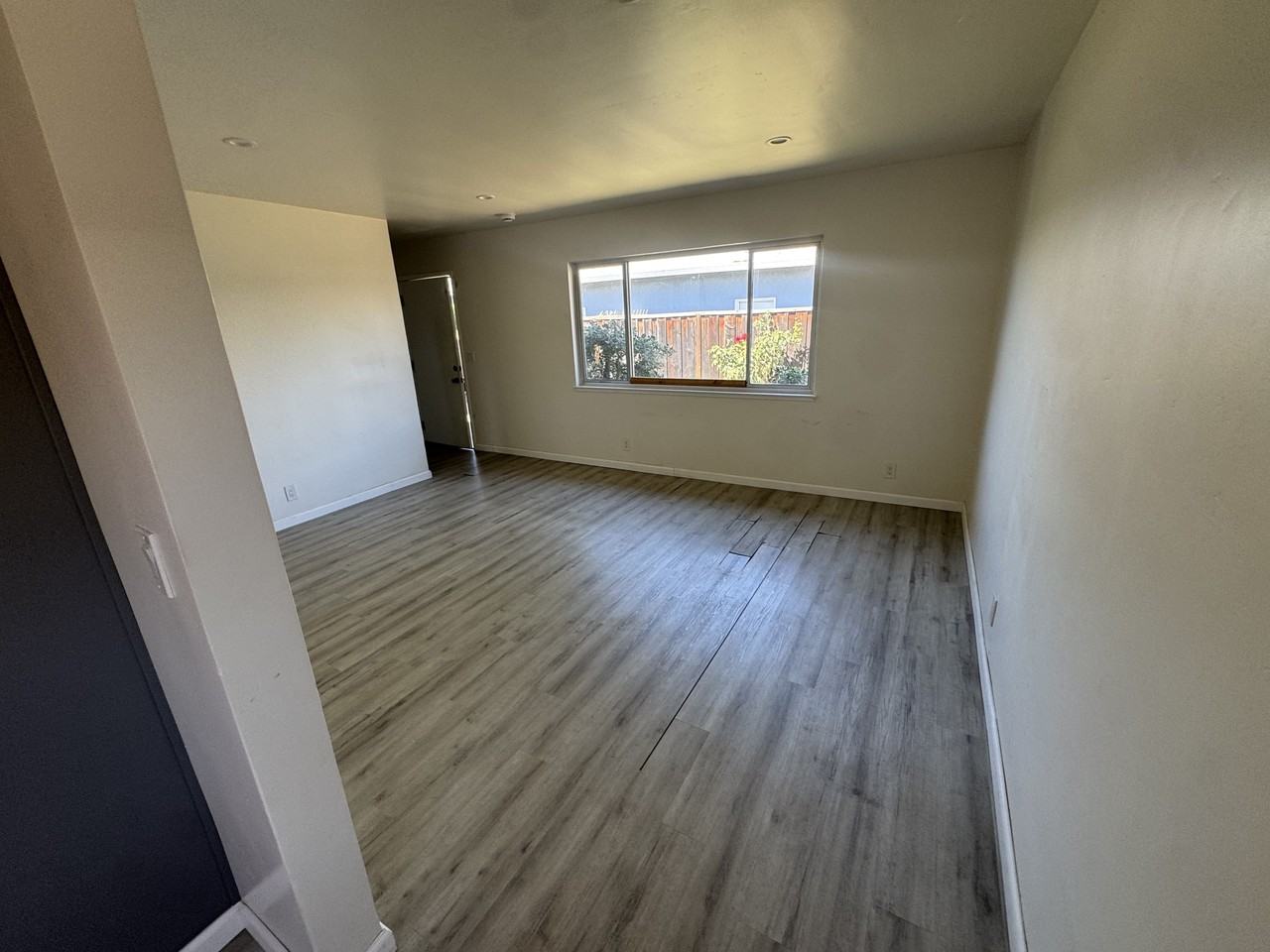 572 N 17th St #572 - Photo 6 of 18