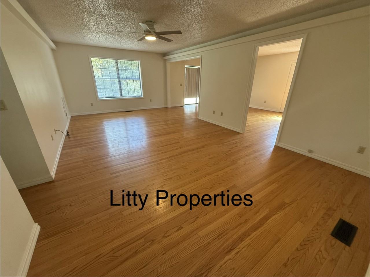 2108 Rodeo Ct #1 - Photo 3 of 11