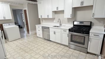 featured image of 125 Allston St