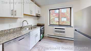 featured image of 15 Chester St #4