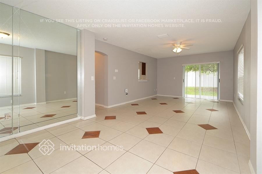 10808 Wrigley Ct - Photo 2 of 13