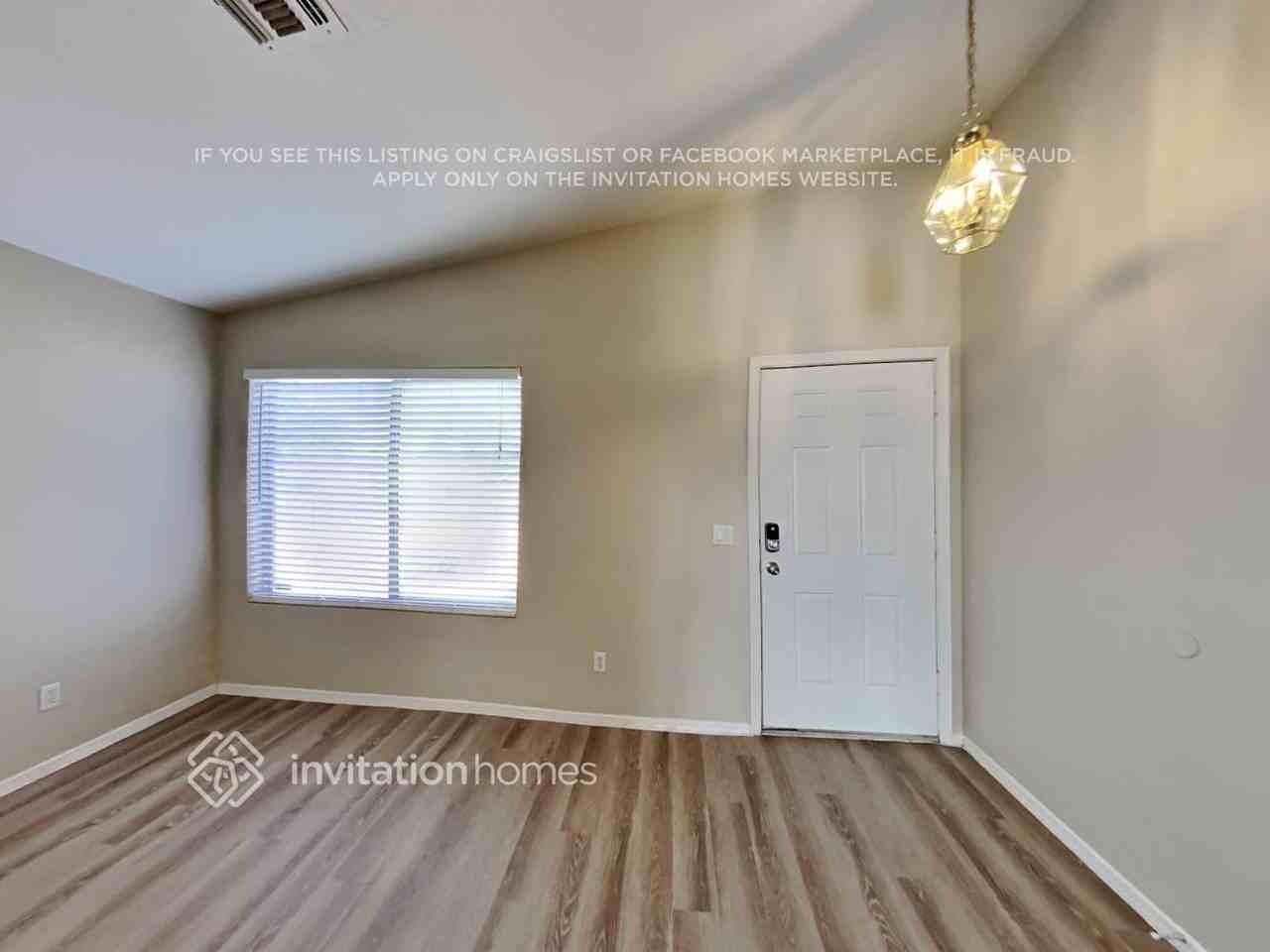 8182 N 88th Ln - Photo 3 of 19