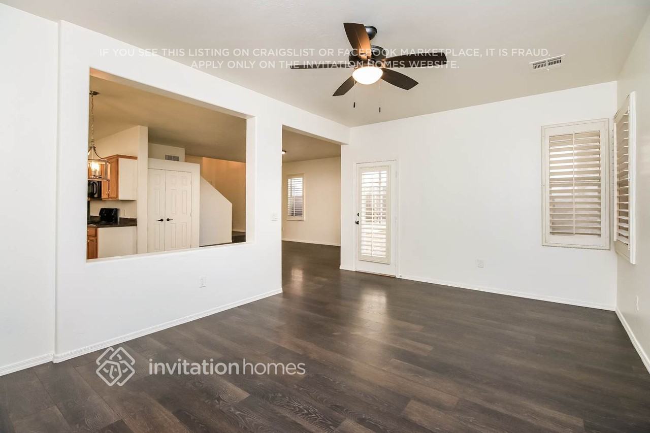 8740 E Kiowa Ave - Photo 7 of 16