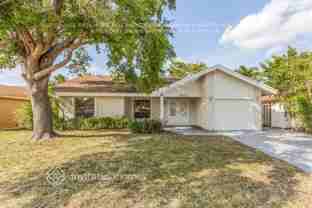 7425 Sw 12th Ct - Photo 1 of 1