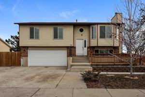 featured image of 8565 S Mcginnis Ln