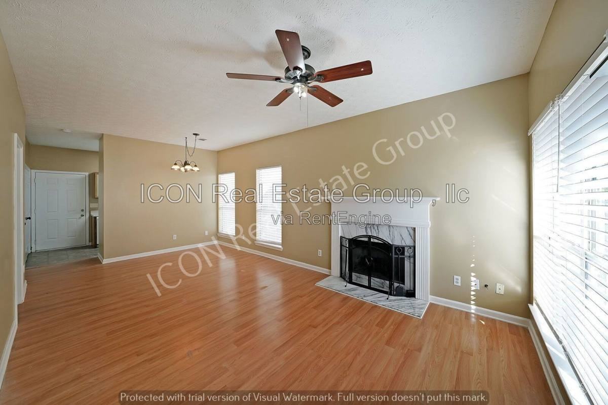 27 Timber Ridge Dr - Photo 3 of 20
