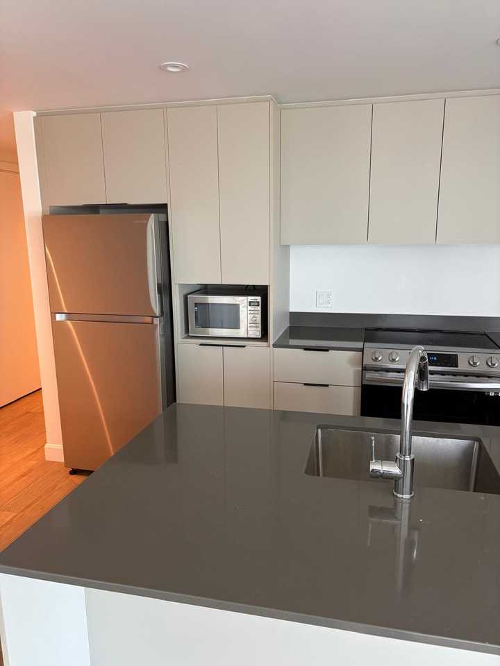 880 Avenue Carson #908 - Photo 7 of 9