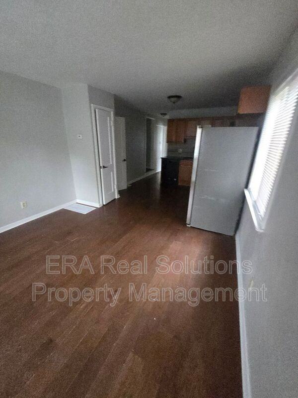 268 S Powell Ave - Photo 6 of 21