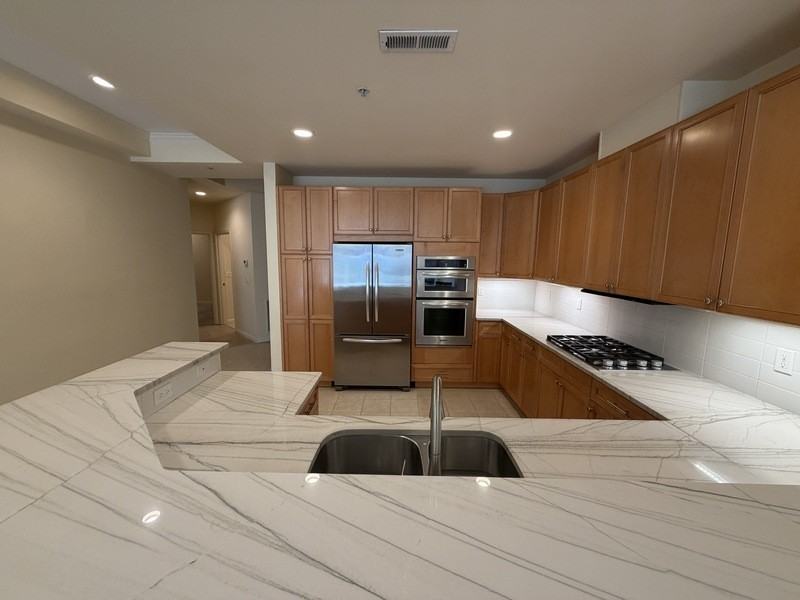 520 6th Ave #1002 - Photo 5 of 16