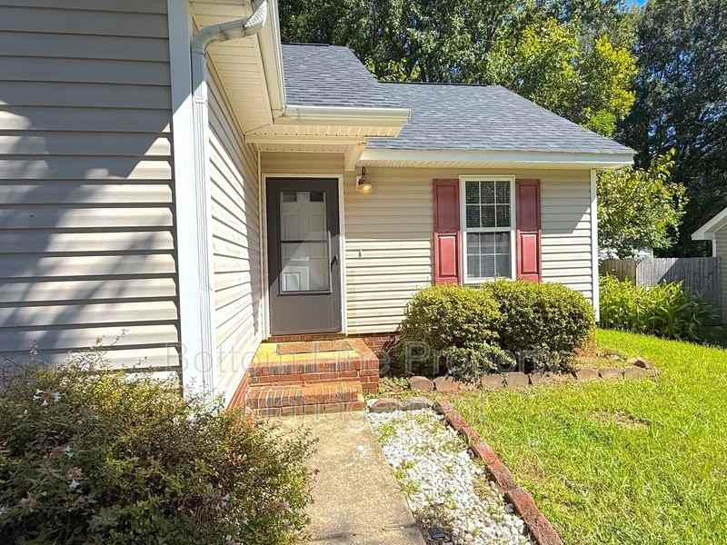 5441 Realtree Ln - Photo 2 of 21