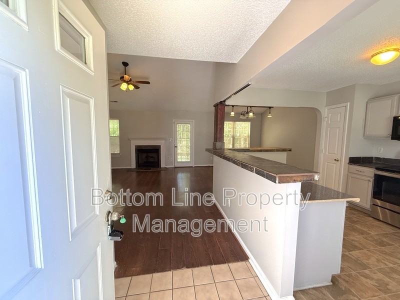 5441 Realtree Ln - Photo 3 of 21