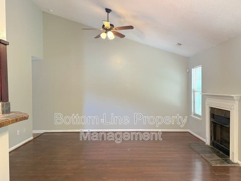 5441 Realtree Ln - Photo 5 of 21