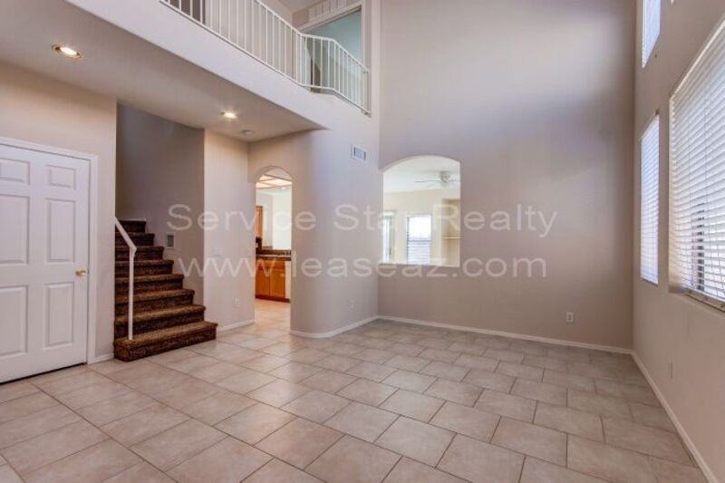 1710 N 105th Dr - Photo 2 of 15