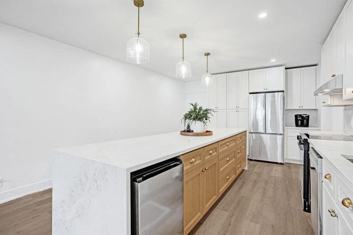 4250 Galt Ocean Drive - Photo 3 of 8
