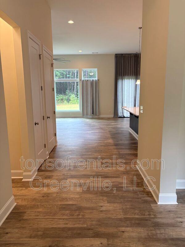 271 Rocky Ridge Rd - Photo 2 of 27