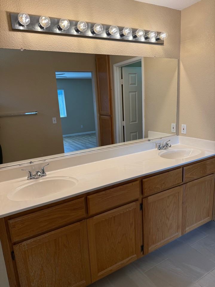 2247 Railway Cir #NA - Photo 2 of 20