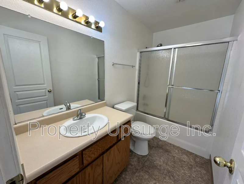 2485 Girvan Rd - Photo 6 of 19