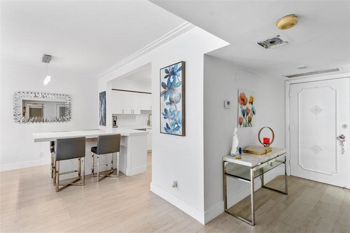 3850 Galt Ocean Drive - Photo 5 of 8