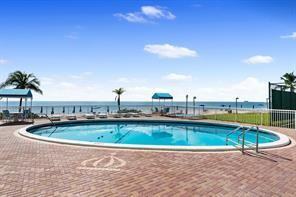 3850 Galt Ocean Drive - Photo 3 of 8
