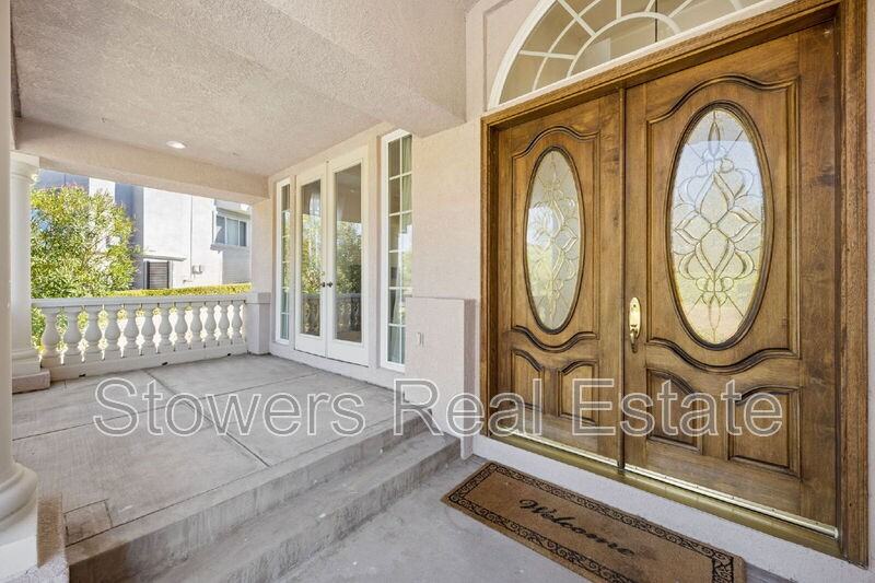 941 Roselma Pl - Photo 2 of 50