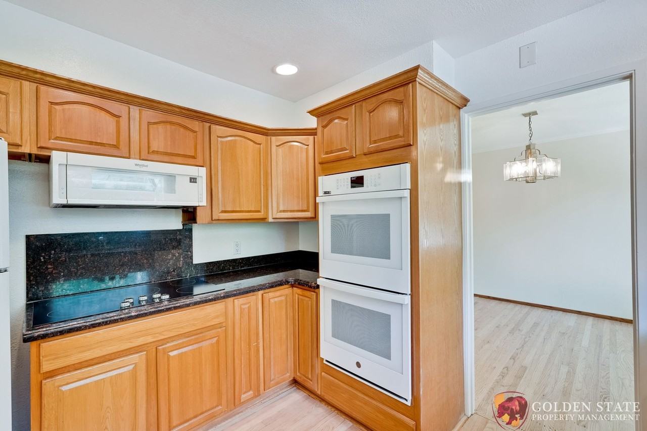 10534 Deodara Dr - Photo 6 of 33