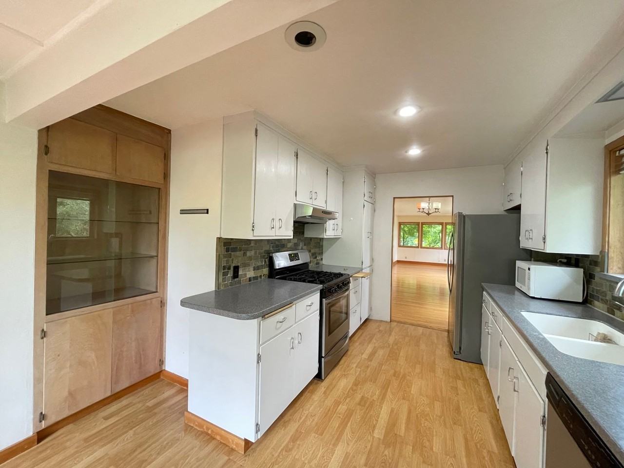 2611 W Newton St - Photo 6 of 22