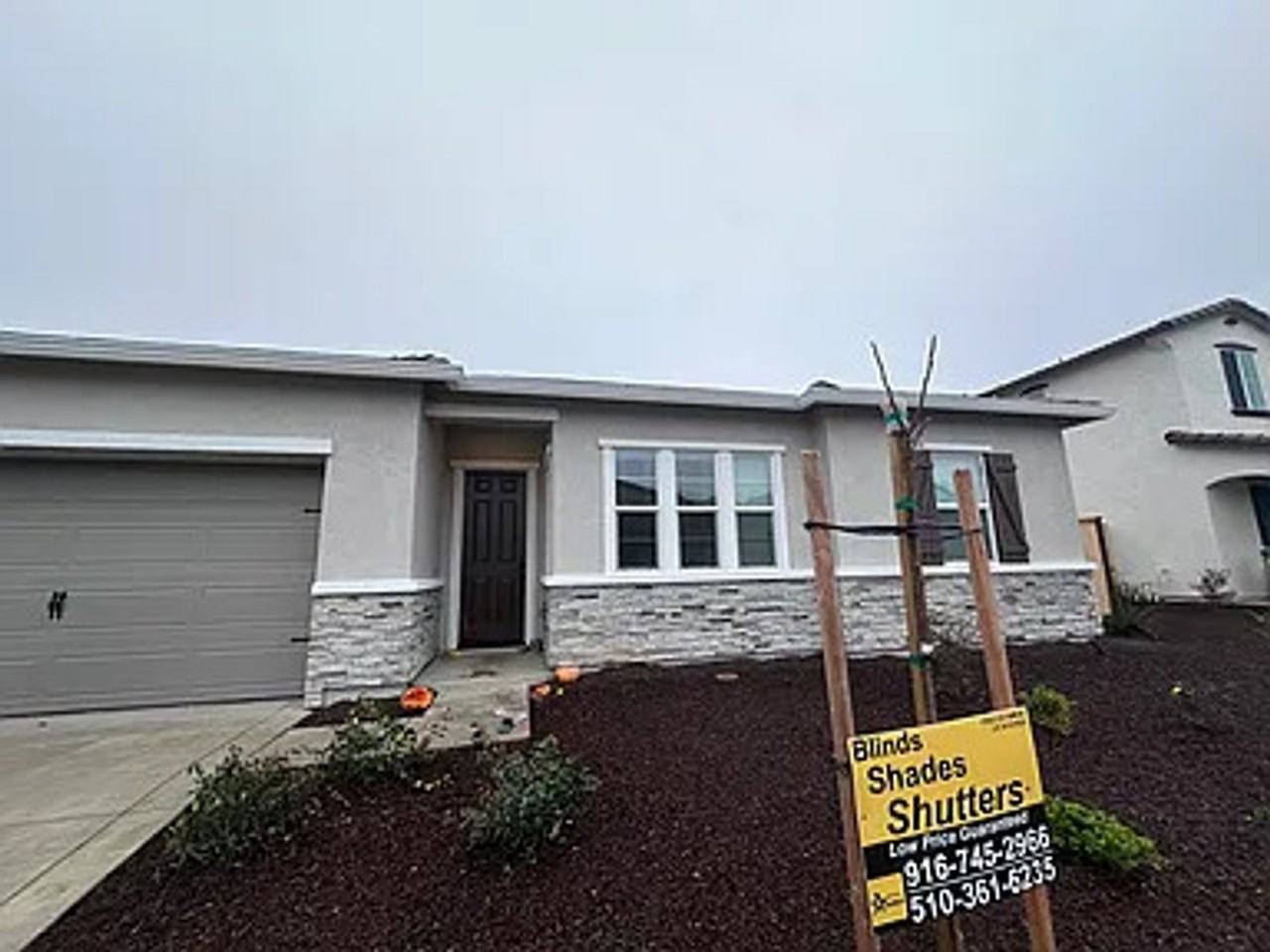 12724 Toucan Cir - Photo 2 of 12