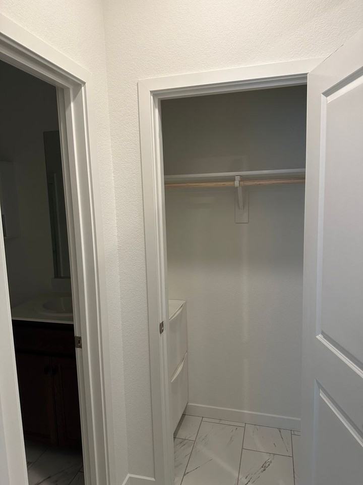 1649 Pagoda Ln - Photo 7 of 14