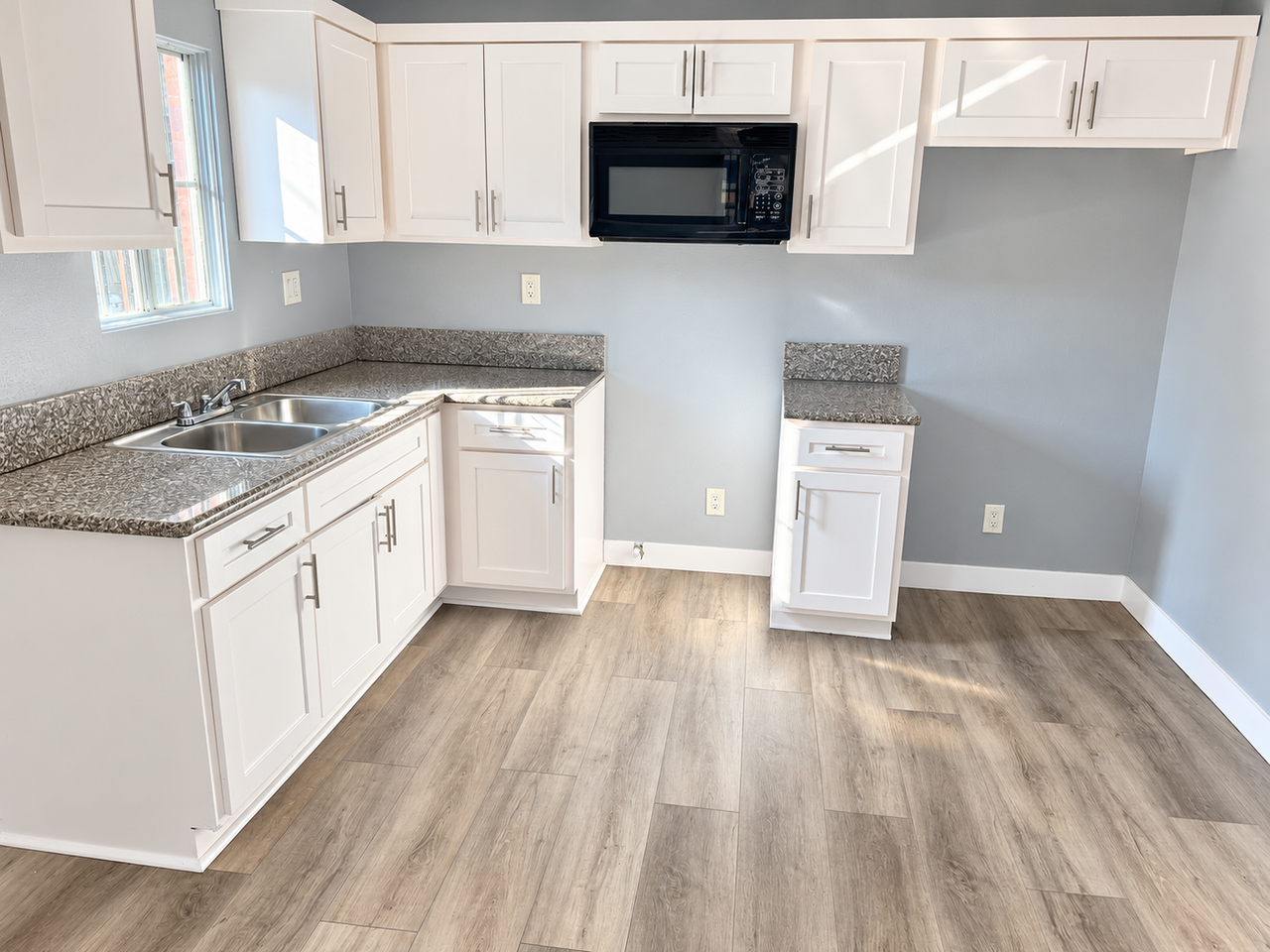 345 W 76th St - Photo 2 of 8