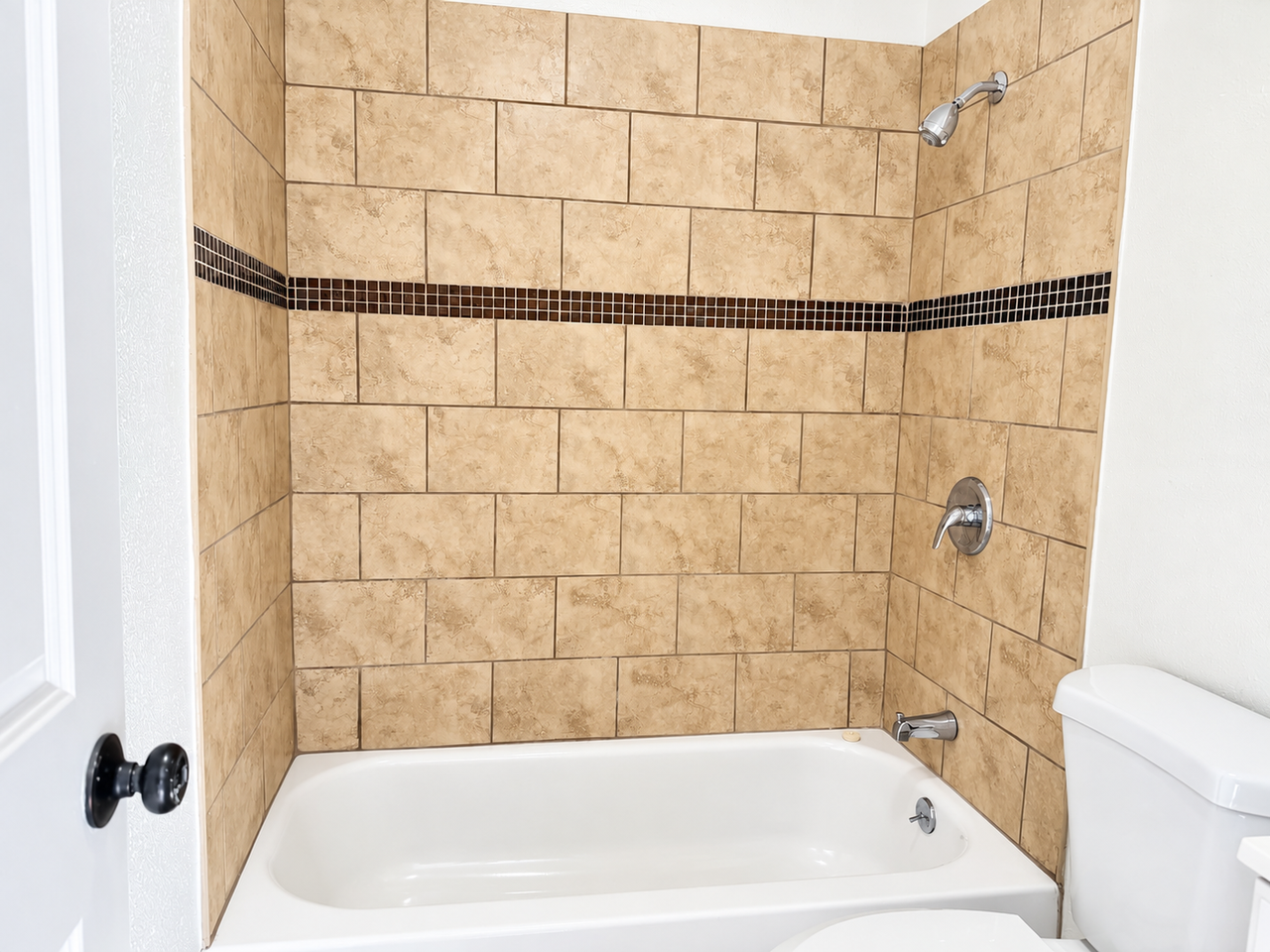 345 W 76th St - Photo 7 of 8